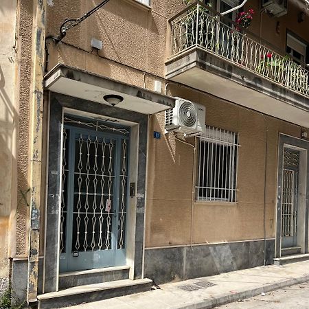 شقة Ζεστή Φωλίτσα Στο Κέντρο. أثينا المظهر الخارجي الصورة